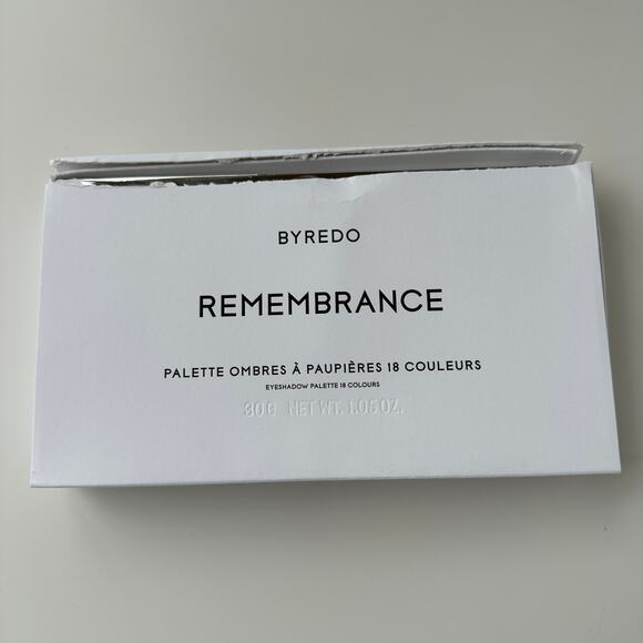 Byredo Remembrance Eyeshadow Palette Limited Edition 18 Shades Brand New Rare - Picture 9 of 16
